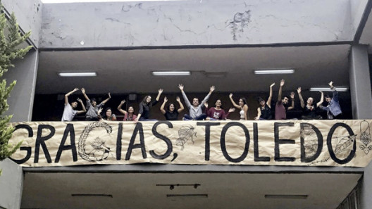 SantiagoRobles, FranciscoToledo, UNAM, RevistadelaUniversidaddeMexico, Texto, Text, Biografía, Art, VisualArt, ContemporaryArt, ArtMagazine, Magazine, Revista